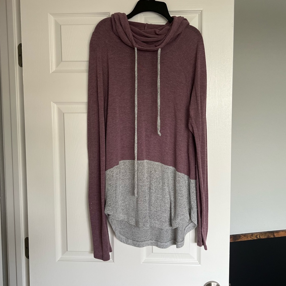 STACATO from VICI long hoodie sweater